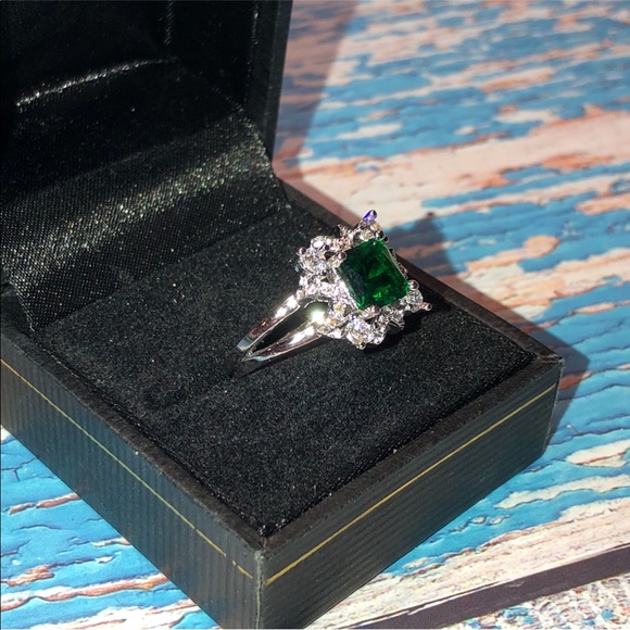 Gorgeous Sterling Princess Cut Emerald and CZ Ring - Picture 2 of 5